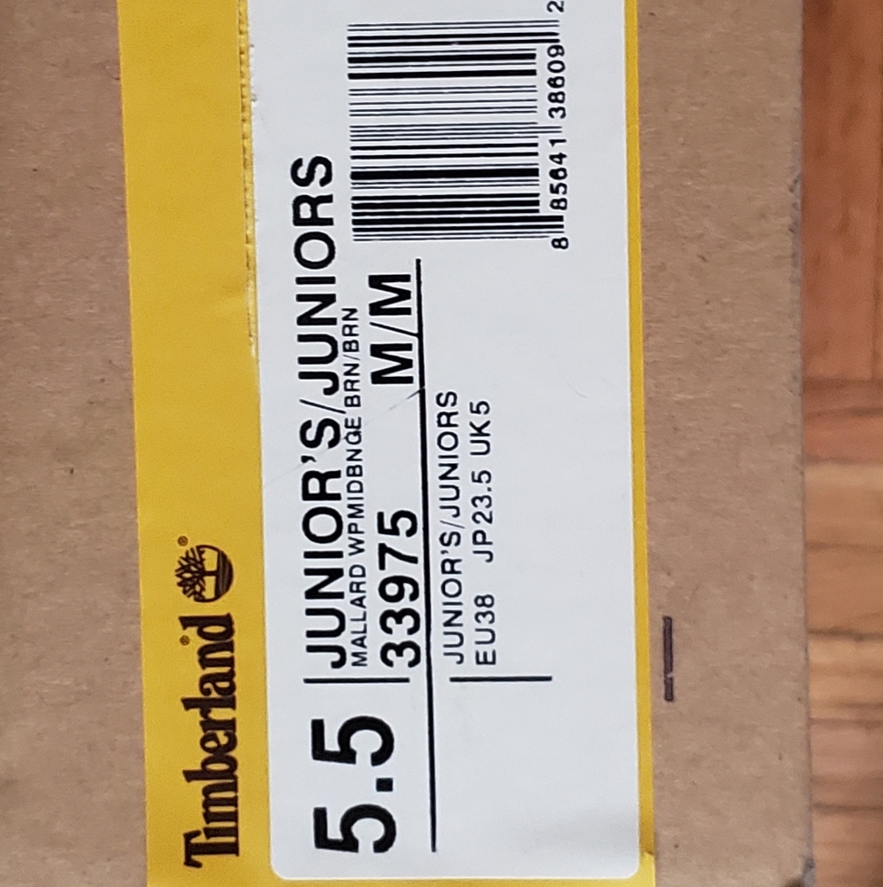 Timberland boots juniors  hardly used 5.5 - Picture 3 of 9